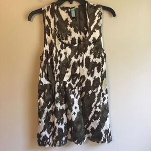 Jaloux small silk green top